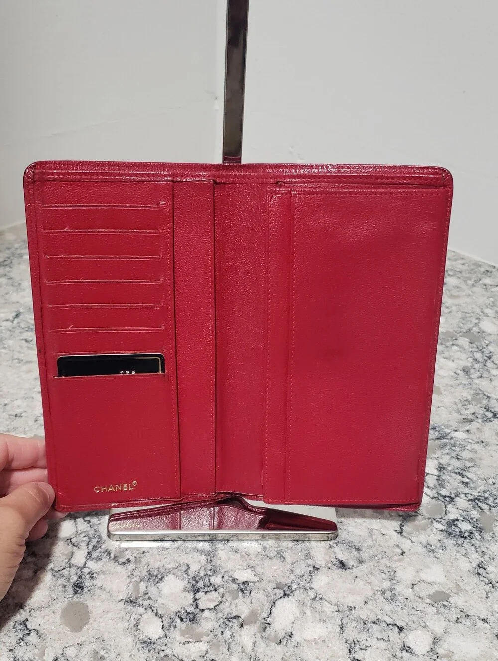 CHANEL good pre